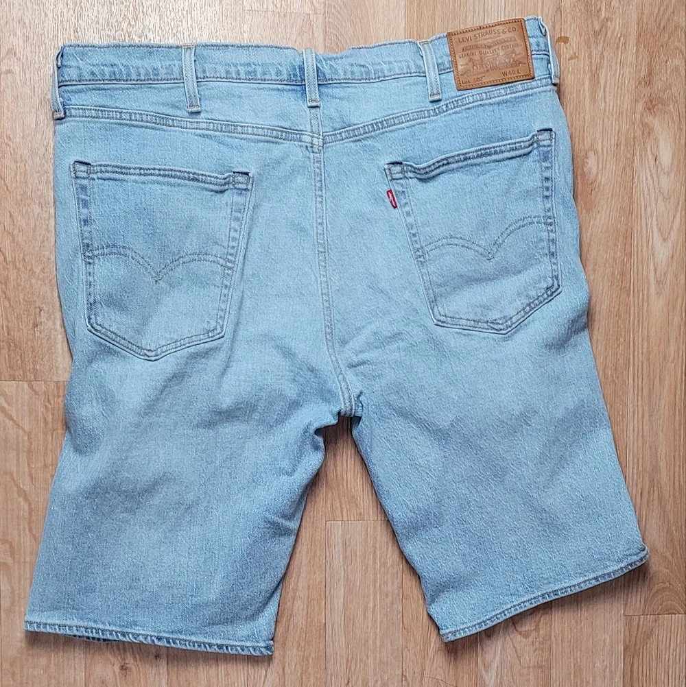 Levi's Light Blue Distressed Men's Denim Shorts Size 40